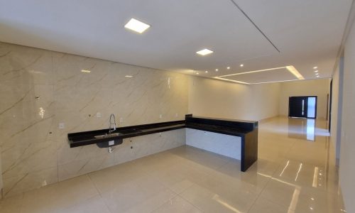 2dd14414-94a6-40e3-8865-56749559eec0.jpg