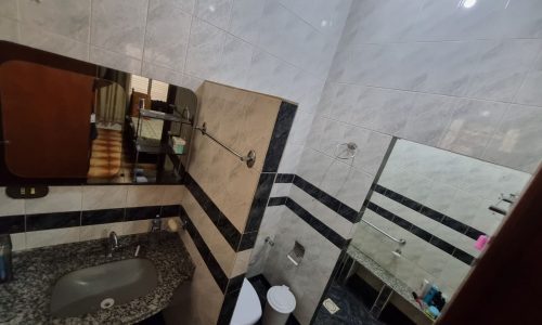 61d2ad1f-68c8-4ca7-a2d5-225b6cb42ca4.jpg