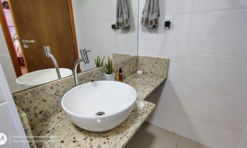 6ba31c04-ee26-45bb-b339-11ca8112d592.jpg