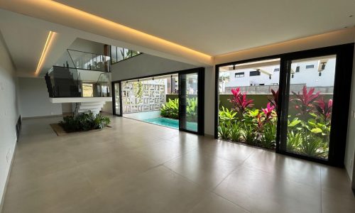 72b859d4-abaf-4f59-8847-cc26d40d97cb.jpg