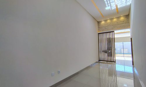 979d8985-b93e-42c0-a279-ae7e014d8d4b.jpg