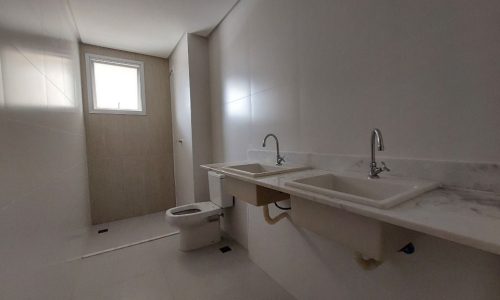 b1c14d7b-00ff-4bf3-8bf9-a103e798abbd.jpg