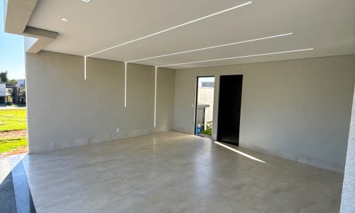 cbf193b5-f0ee-4255-ad49-4df6378d1e58.jpg
