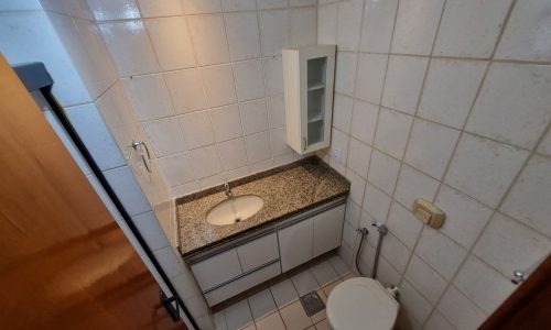 dc6e3537-f120-43eb-9b81-b77c4bba46fc.jpg