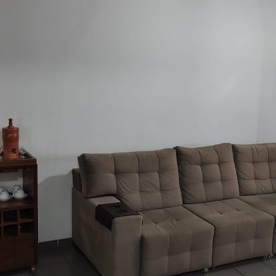 e9e7ad93-d600-4127-80cd-aabc5570c317.jpg