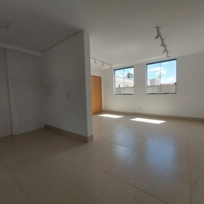 ea6ba39d-b9ad-468f-bf6b-837440fddaa0.jpg