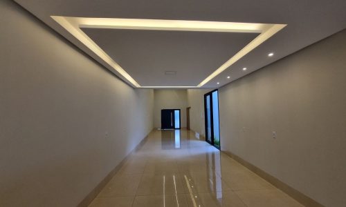 fd12d548-ac08-411c-8d80-37cc23df5c90.jpg